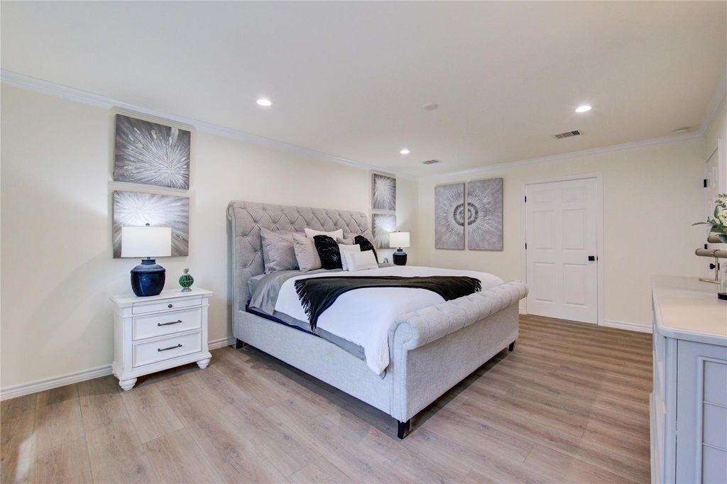 Image 21 of property listing at 1519 Hannington Drive, Katy, TX 77450