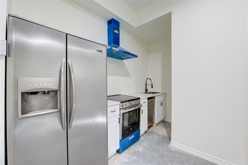 Image 35 of property listing at 1519 Hannington Drive, Katy, TX 77450