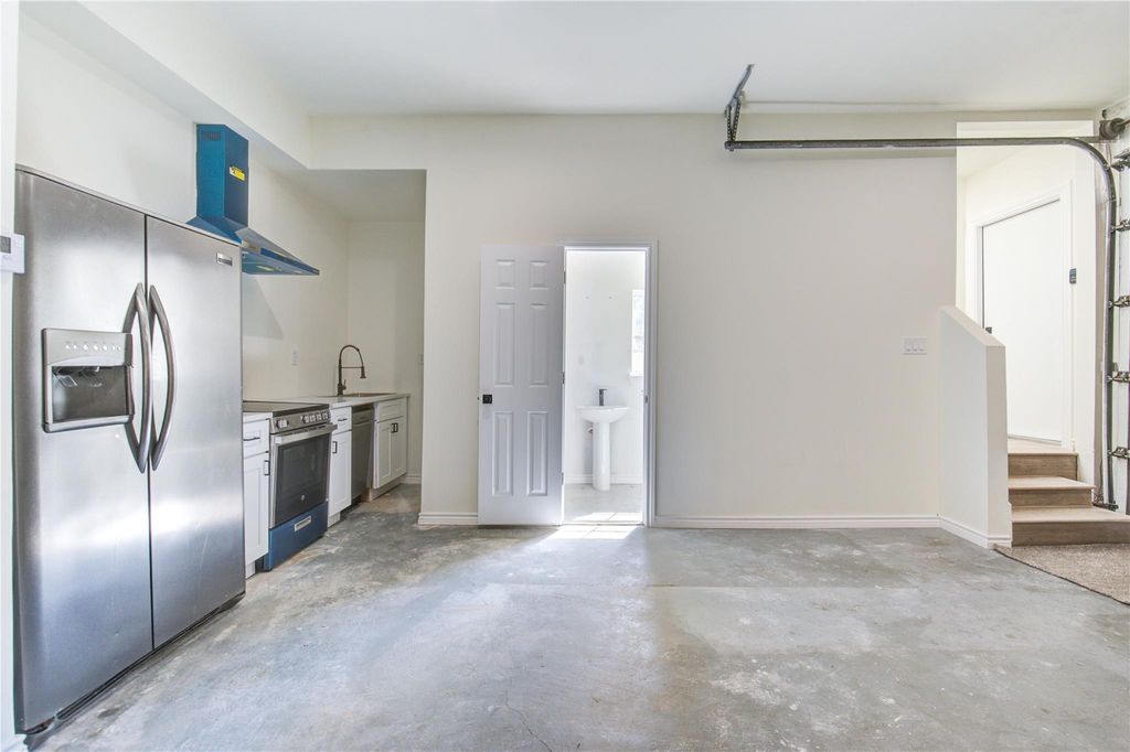 Image 36 of property listing at 1519 Hannington Drive, Katy, TX 77450