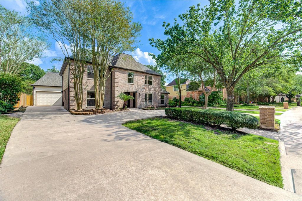 Image 42 of property listing at 1519 Hannington Drive, Katy, TX 77450