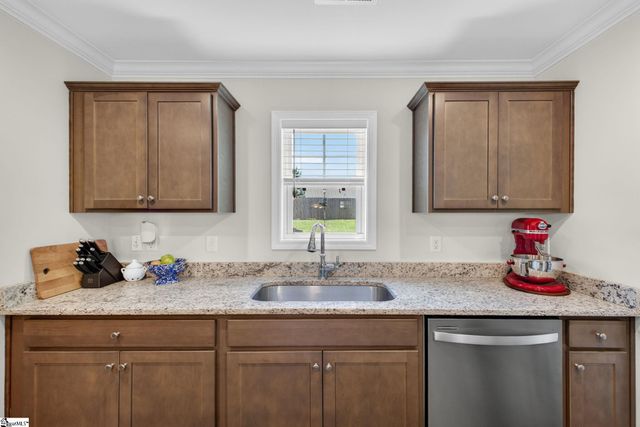 10 Steeds Glen Road, Piedmont, SC 29673