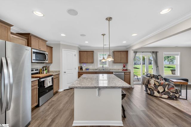 10 Steeds Glen Road, Piedmont, SC 29673