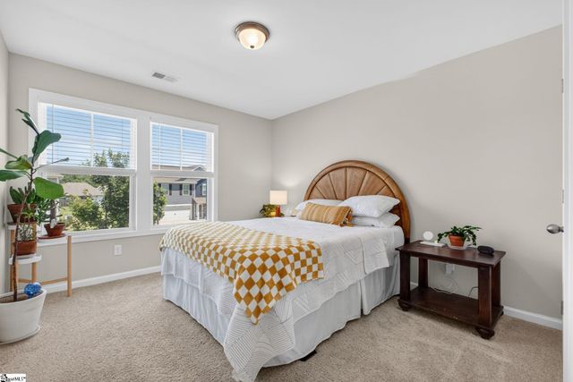 10 Steeds Glen Road, Piedmont, SC 29673