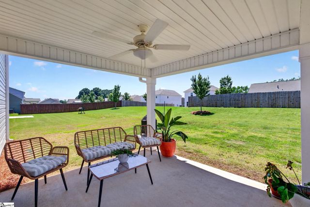 10 Steeds Glen Road, Piedmont, SC 29673