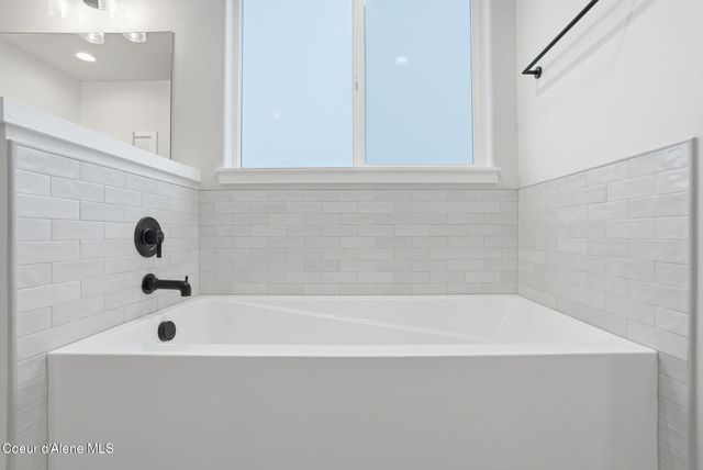 2102 W PLATTE AVE, Post Falls, ID 83854