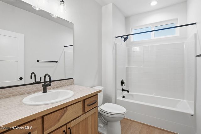 2102 W PLATTE AVE, Post Falls, ID 83854