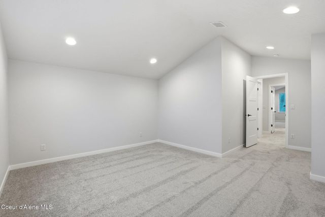 2102 W PLATTE AVE, Post Falls, ID 83854