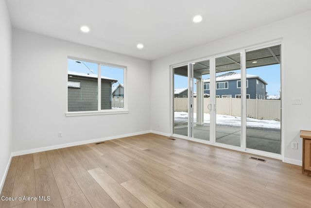 2102 W PLATTE AVE, Post Falls, ID 83854