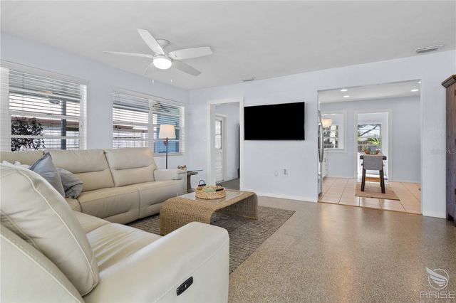 702 OCEAN AVENUE, New Smyrna Beach, FL 32169