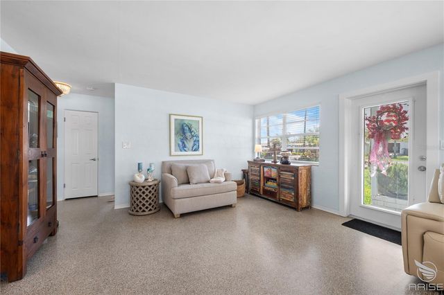 702 OCEAN AVENUE, New Smyrna Beach, FL 32169