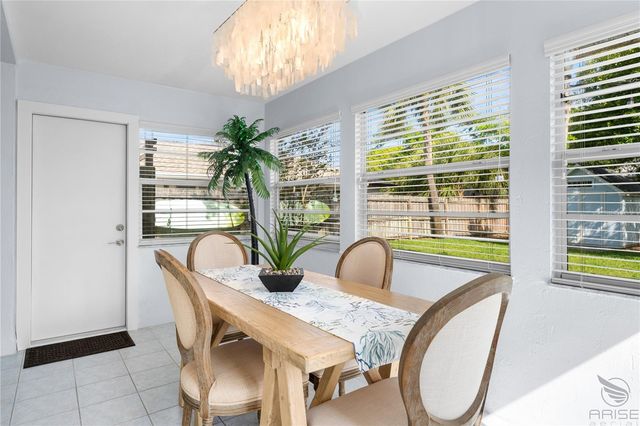 702 OCEAN AVENUE, New Smyrna Beach, FL 32169