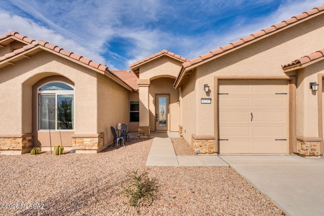 6233 E Molly Drive, Hereford, AZ 85615