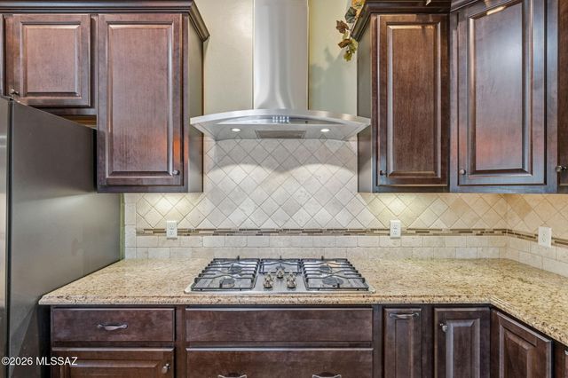 6233 E Molly Drive, Hereford, AZ 85615