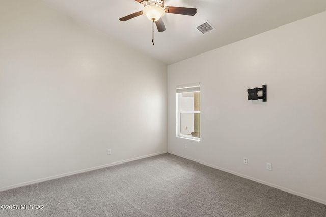 6233 E Molly Drive, Hereford, AZ 85615