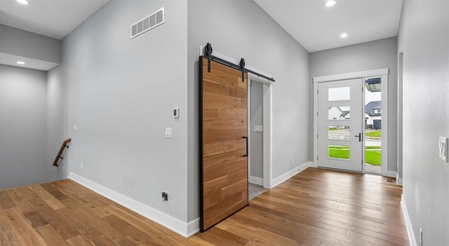 5006 148th Circle, Urbandale, IA 50323