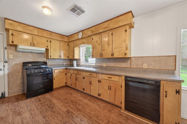 4019 Beatrice Avenue, Dickinson, TX 77539