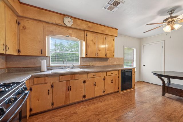 4019 Beatrice Avenue, Dickinson, TX 77539