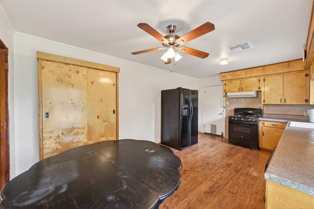 4019 Beatrice Avenue, Dickinson, TX 77539