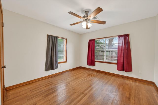 4019 Beatrice Avenue, Dickinson, TX 77539