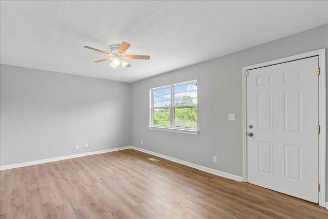 338 Mcafee Road, Rossville, GA 30741