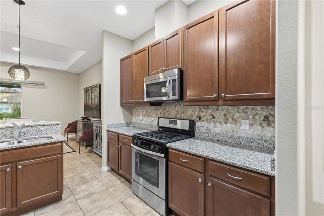 8683 BRIDGEPORT BAY CIRCLE, Mount Dora, FL 32757