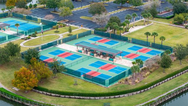 8683 BRIDGEPORT BAY CIRCLE, Mount Dora, FL 32757