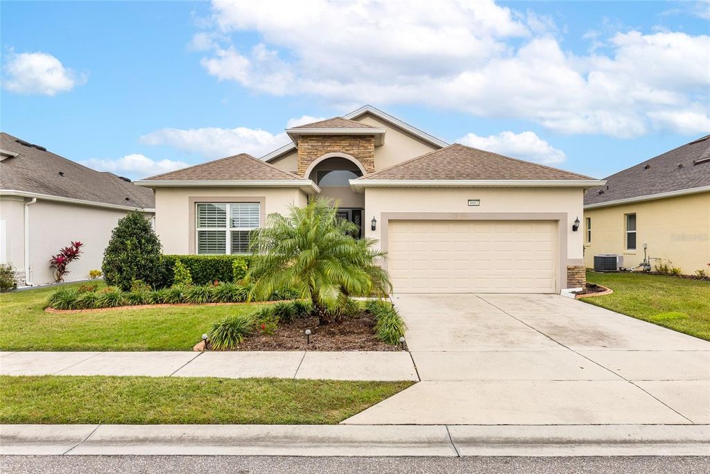 8683 BRIDGEPORT BAY CIRCLE, Mount Dora, FL 32757