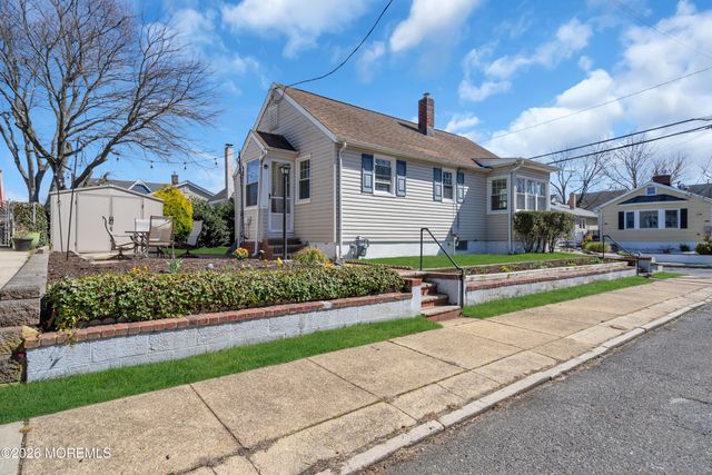 137 Inskip Avenue, Ocean Grove, NJ 07756