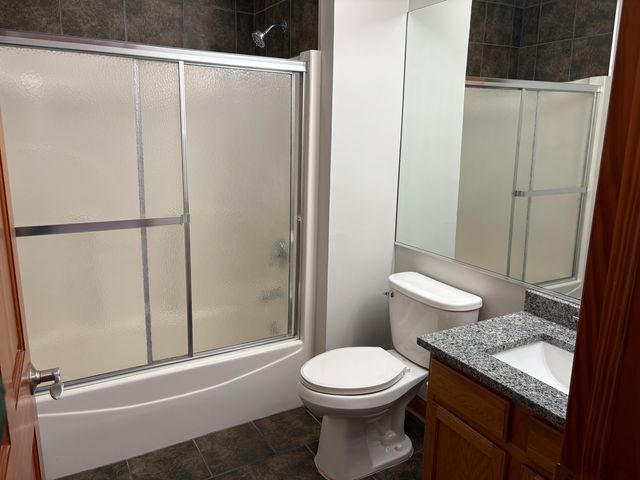 16649 Oak Park Avenue 205, Tinley Park, IL 60477