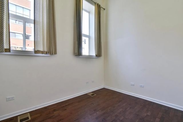 1761 W Augusta Boulevard 1, Chicago, IL 60622