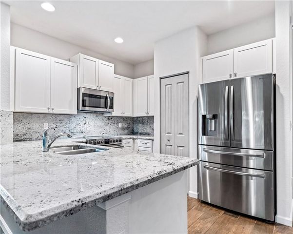 4230 N Dixie Highway 113, Oakland Park, FL 33334