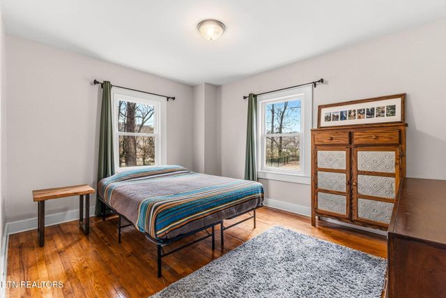 6011 Chalmers Drive, Knoxville, TN 37920