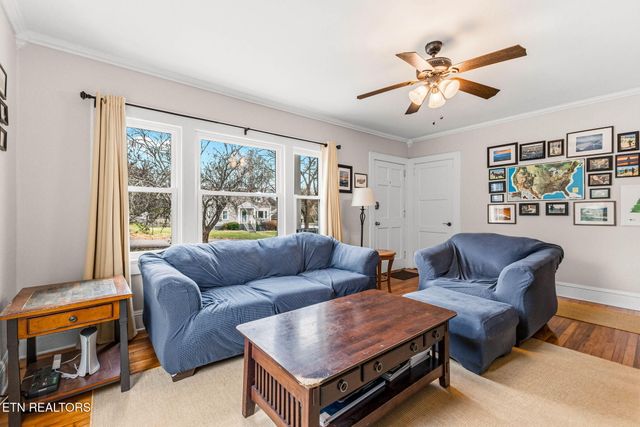 6011 Chalmers Drive, Knoxville, TN 37920