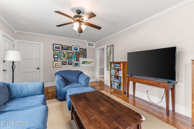 6011 Chalmers Drive, Knoxville, TN 37920