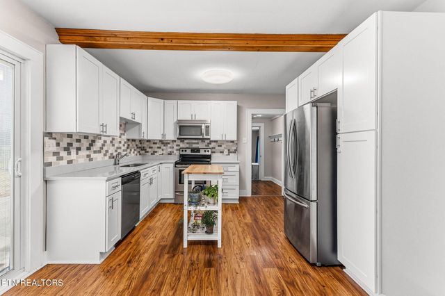 6011 Chalmers Drive, Knoxville, TN 37920