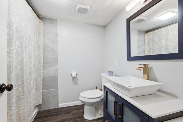 11561 Butternut Street NW, Coon Rapids, MN 55448