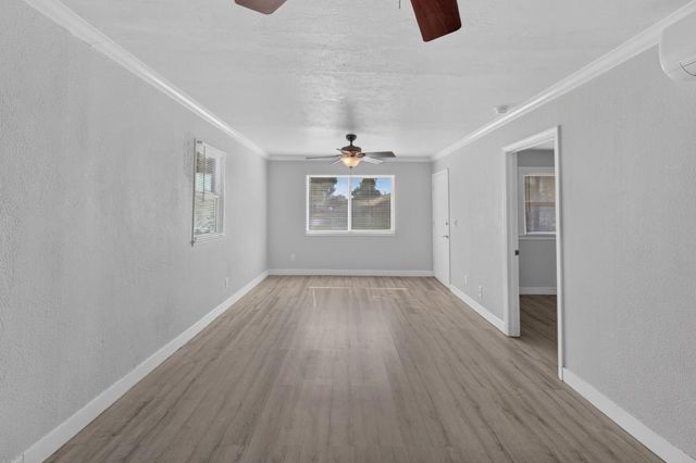 2604 Fairfield St, Sacramento, CA 95815