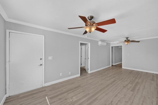 2604 Fairfield St, Sacramento, CA 95815