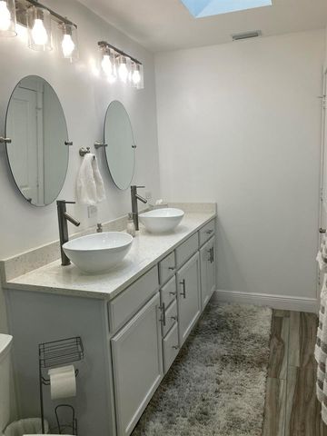 1101 Sun Terrace Court, Palm Beach Gardens, FL 33403