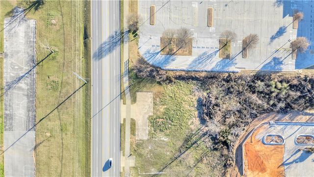 605 Walton Boulevard, Bentonville, AR 72712