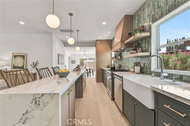 808 S Los Robles Avenue, Pasadena, CA 91106