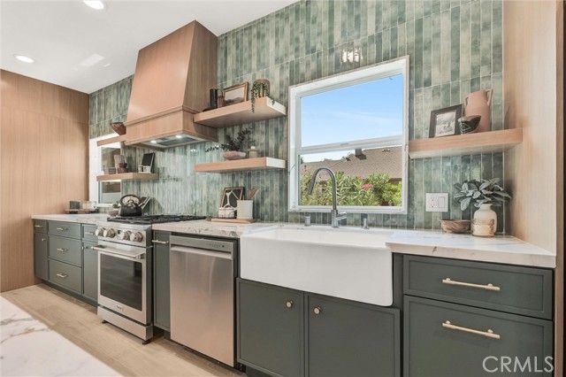 808 S Los Robles Avenue, Pasadena, CA 91106