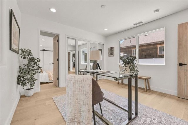 808 S Los Robles Avenue, Pasadena, CA 91106