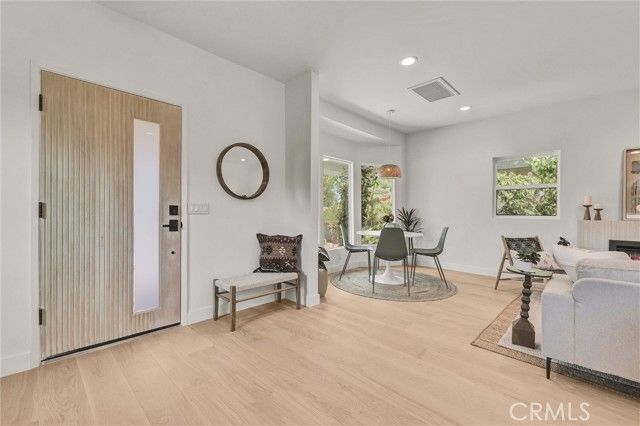 808 S Los Robles Avenue, Pasadena, CA 91106