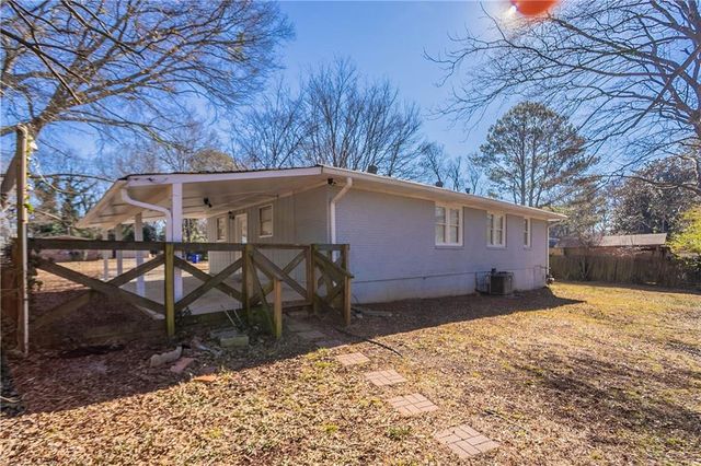 1395 W Austin Road, Decatur, GA 30032