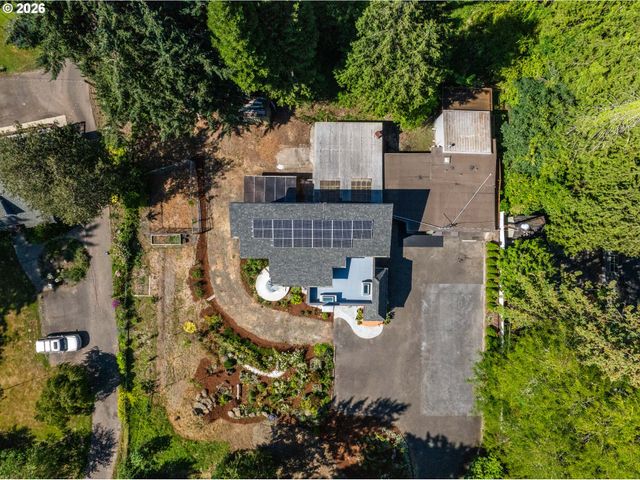 5017 Se ALDERCREST Rd, Milwaukie, OR 97222