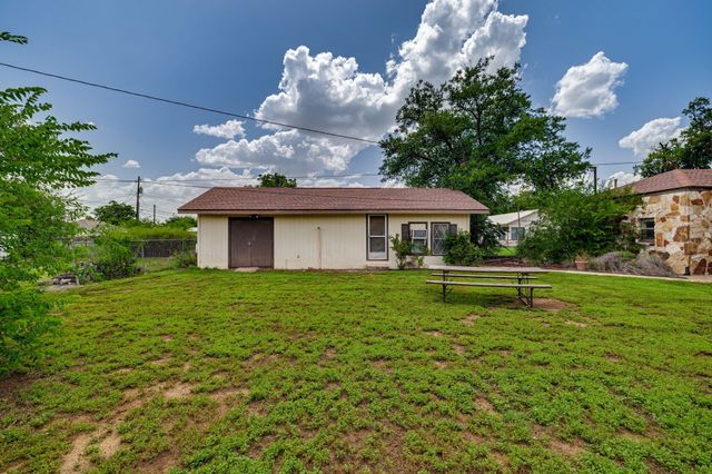 43 Garden Road, San Angelo, TX 76903