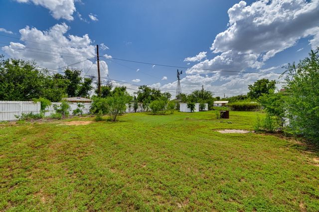 43 Garden Road, San Angelo, TX 76903