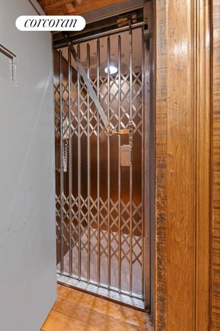 243 E 61ST Street, New York City, NY 10065