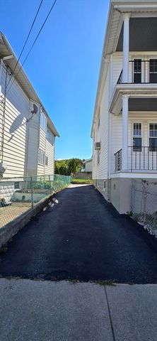 124 Bowdoin St. 2, Medford, MA 02155